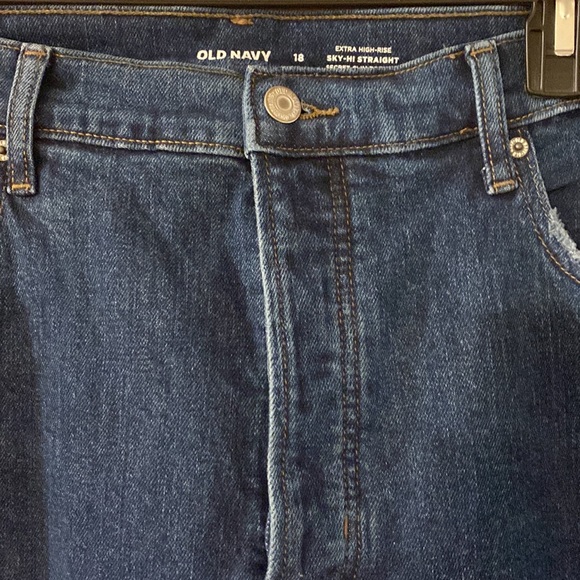 Old Navy Extra High Rise Sky Hi Straight Jeans Secret Slim Pockets Plus Size 18 - Picture 3 of 12